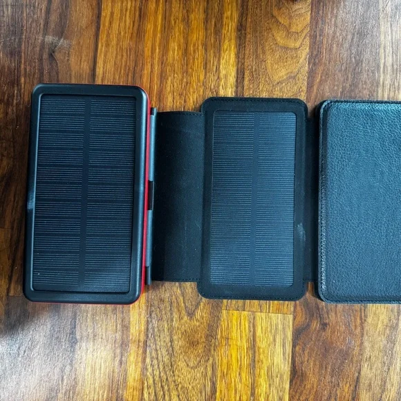 Solar Power Bank Charger - Picture 2 of 5